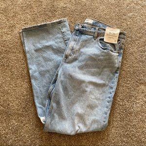 Abercrombie 90’s Relaxed Jean